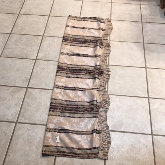 Fringed Scalloped Floral Curtain Valance/Topper - Picture 6 of 13